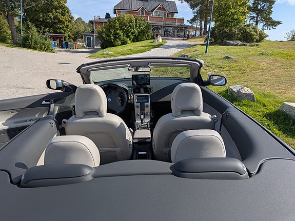 Volvo C70 3 of 14