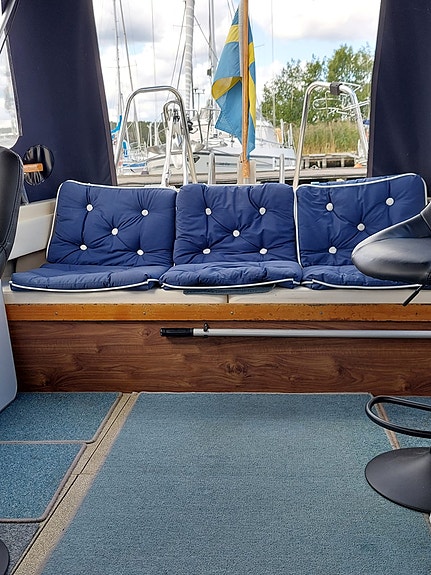 Marex 24 4 of 6