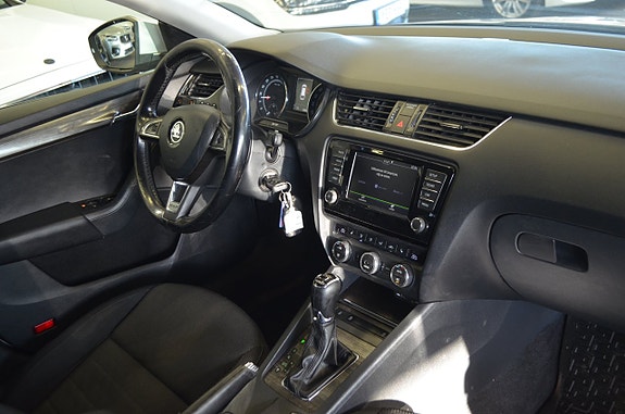 Skoda Octavia Scout 20 of 27