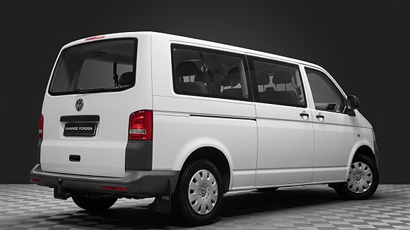 Volkswagen Caravelle 4 of 17