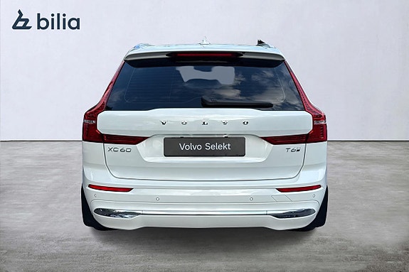 Volvo XC60 8 of 30