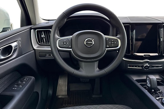 Volvo XC60 20 of 30
