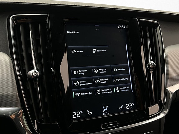 Volvo V90 25 of 30