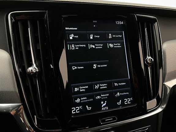 Volvo V90 24 of 30