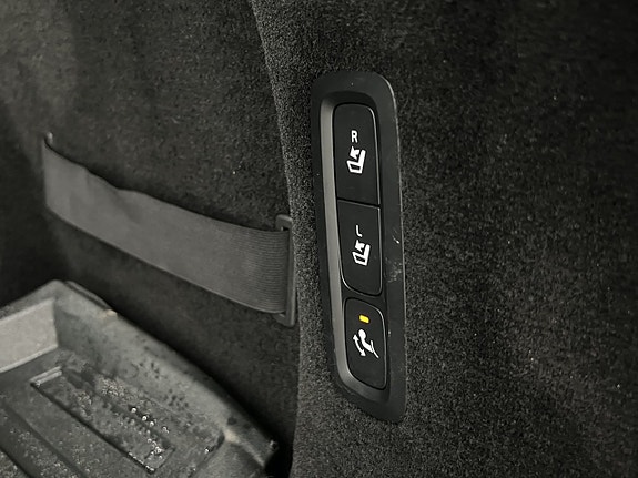 Volvo V90 30 of 30