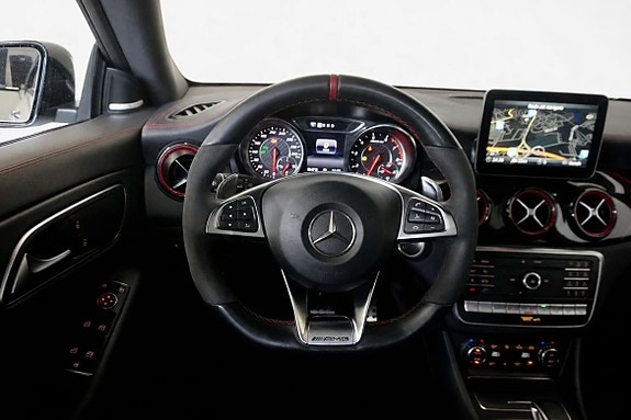 Mercedes-Benz AMG GT Black Series 14 of 21