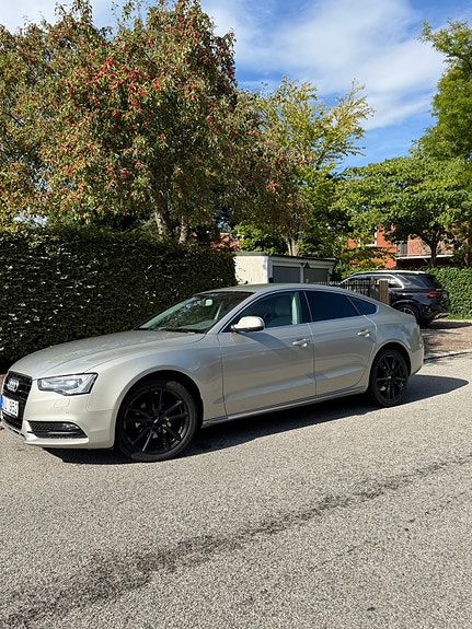 Audi A5 2 of 20