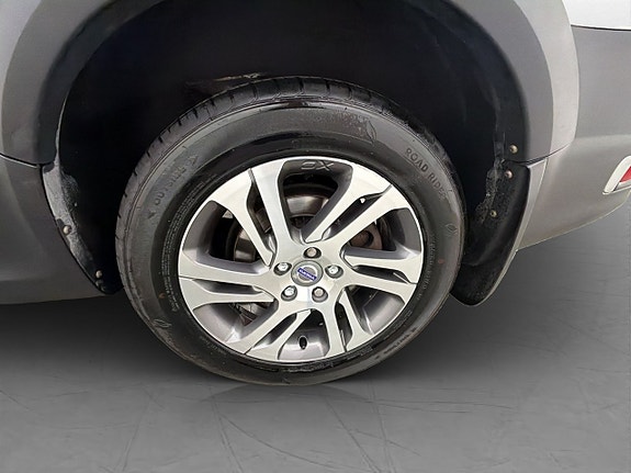 Volvo XC70 28 of 30