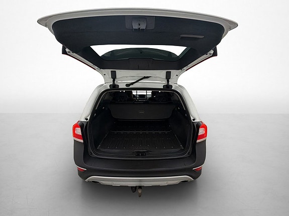 Volvo XC70 10 of 30