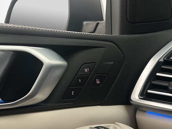 BMW X5 15 of 30