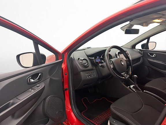 Renault Clio 11 of 29