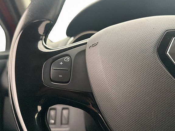 Renault Clio 15 of 29