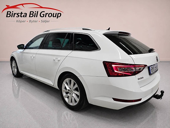 Skoda Superb 5 of 30
