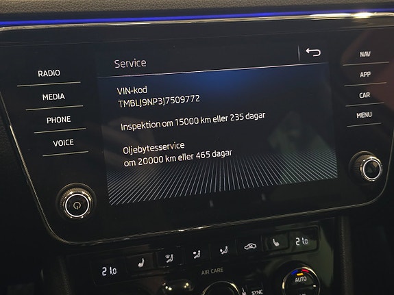 Skoda Superb 27 of 30