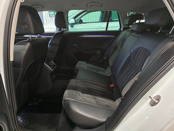 Skoda Superb 20 of 30