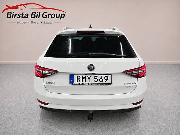 Skoda Superb 4 of 30