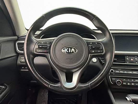 Kia Optima 17 of 30