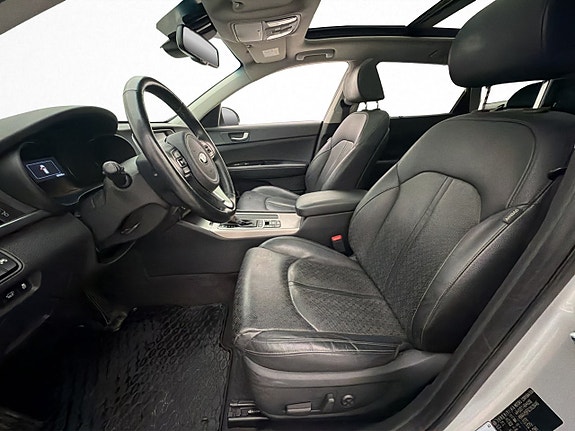 Kia Optima 13 of 30