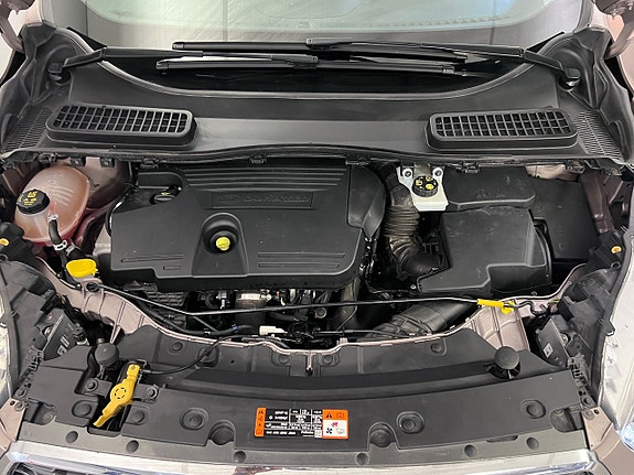 Ford Kuga 25 of 26