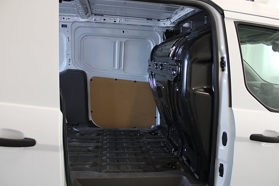 Ford Transit Connect 8 of 19