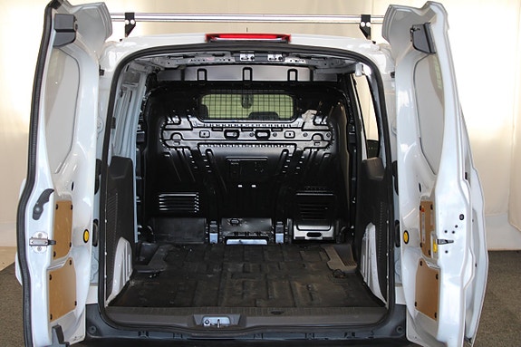Ford Transit Connect 7 of 19