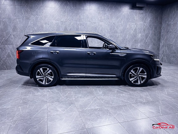 Kia Sorento 8 of 30