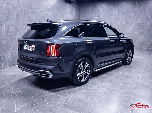 Kia Sorento 7 of 30