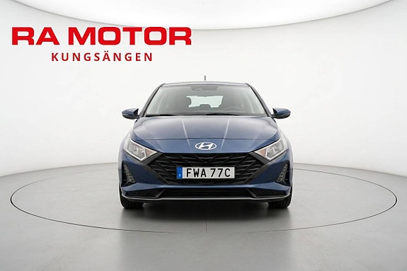 Hyundai i20 2 of 20