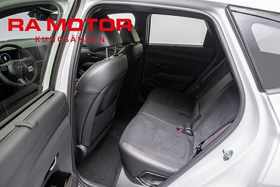 Hyundai Tucson 10 of 21