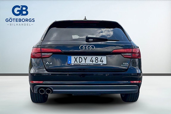 Audi A4 5 of 17