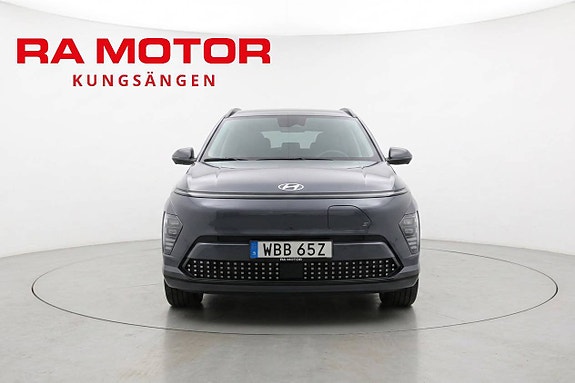 Hyundai Kona 2 of 21