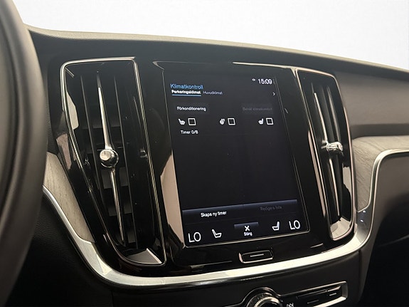 Volvo S60 18 of 30