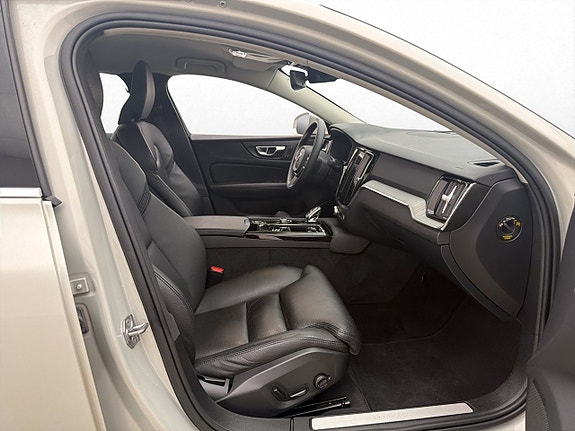 Volvo S60 23 of 30