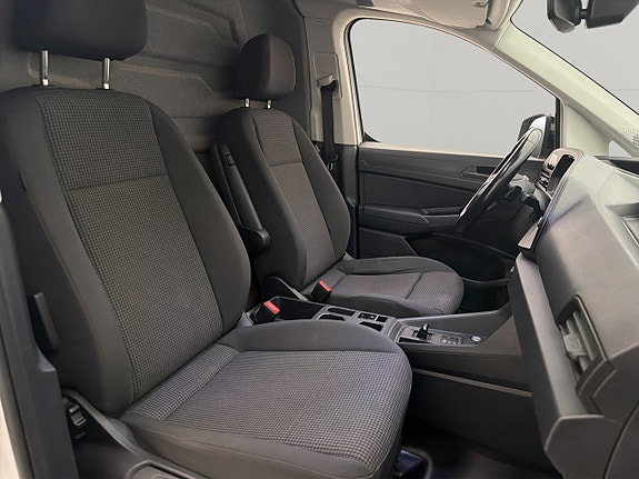 Volkswagen Caddy 27 of 30
