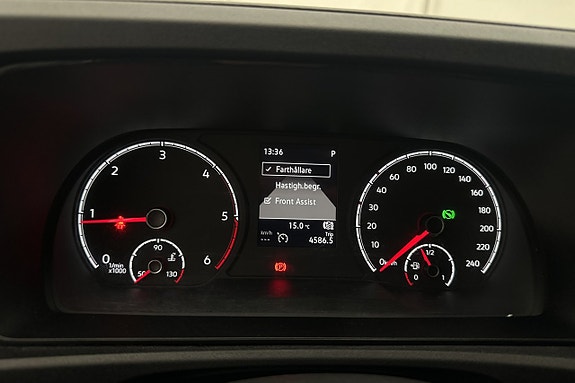Volkswagen Caddy 19 of 30