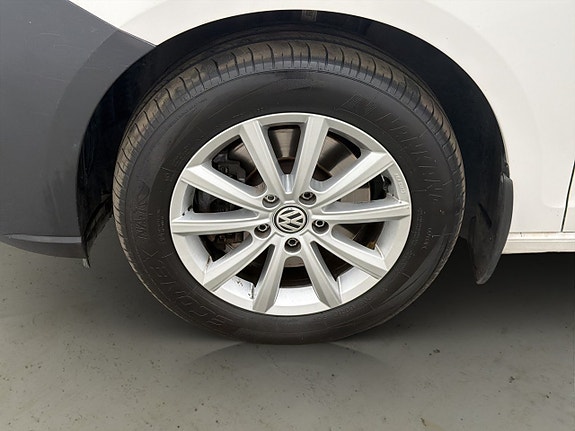 Volkswagen Caddy 29 of 30