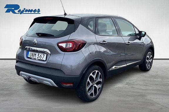 Renault Captur 2 of 19