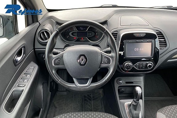 Renault Captur 6 of 19