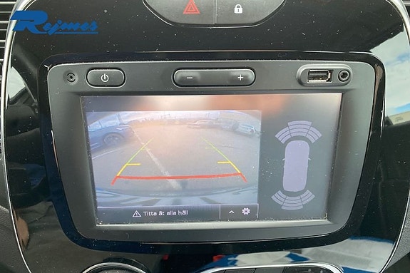 Renault Captur 9 of 19