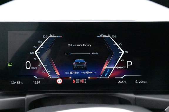 BMW i4 8 of 27