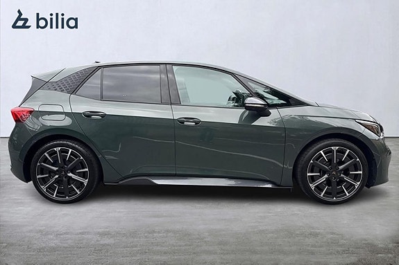Cupra Born 16 of 18