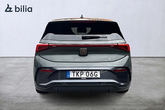 Cupra Born 4 of 18