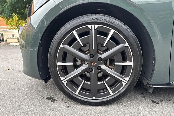 Cupra Born 15 of 18