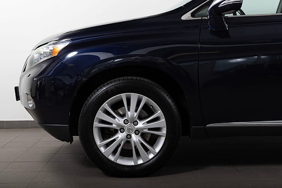 Lexus RX450h 4 of 26