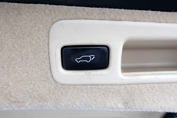 Lexus RX450h 27 of 27