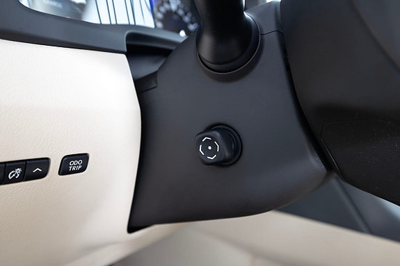 Lexus RX450h 25 of 27