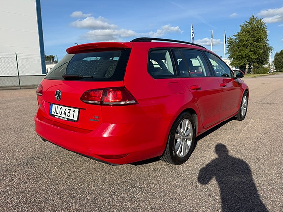 Volkswagen Golf VII 5 of 10