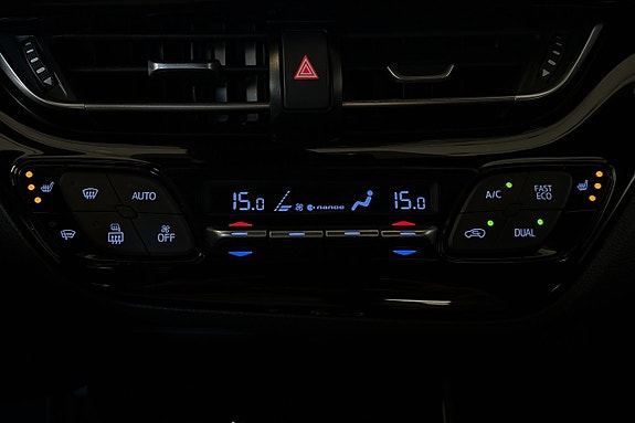 Toyota C-HR 26 of 27