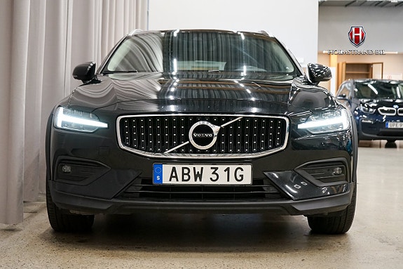 Volvo V60 Cross Country 5 of 23