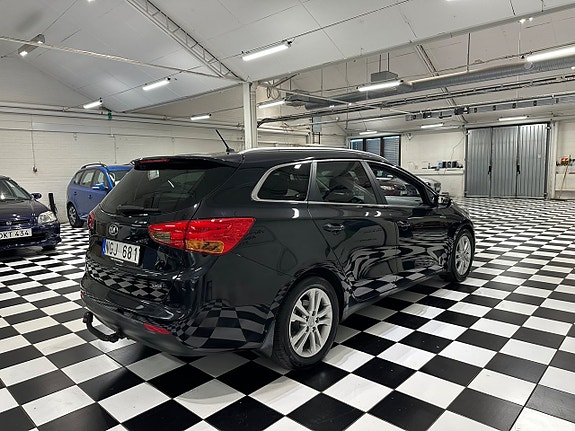 Kia Ceed 4 of 13